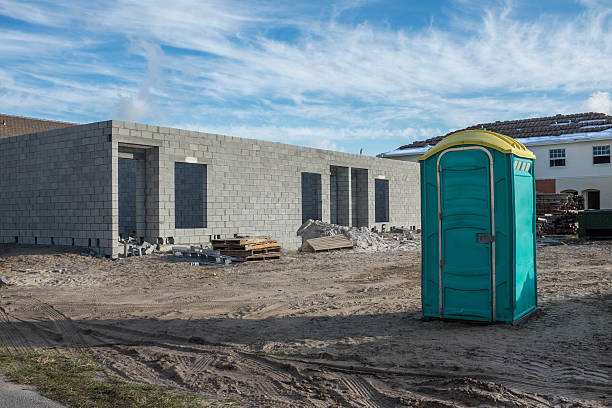 Best Portable toilet rental cost  in Oberlin, KS